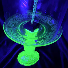 Load image into Gallery viewer, Javanimetrus Cyaneus In Uranium Glass Display