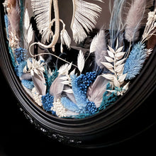 Load image into Gallery viewer, Stingray Skeleton in Antique Convex Glass Frame