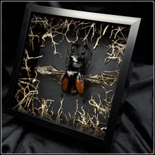 Load image into Gallery viewer, Hexarthrius parryi paradox Wildwood Frame