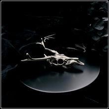 Load image into Gallery viewer, White Tailed Deer Skull Pendant - White Bronze