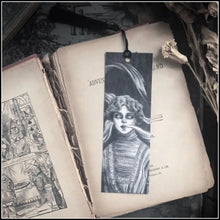Load image into Gallery viewer, The Conduit/Steven King Bookmark - #intotheblack#