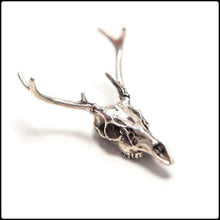 Load image into Gallery viewer, White Tailed Deer Skull Pendant - White Bronze - #intotheblack#