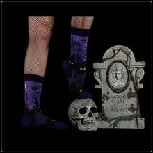 Load image into Gallery viewer, Haunted House Socks

