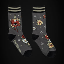 Load image into Gallery viewer, Love Hurts Socks
