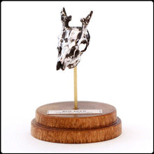 Load image into Gallery viewer, Roe Deer Skull Pendant - White Bronze - #intotheblack#
